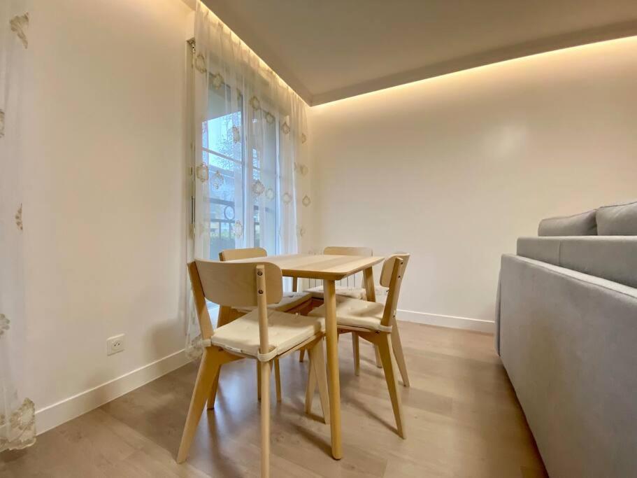 Suite Maximilien Near Disneyland Биси Сен Жорж Екстериор снимка